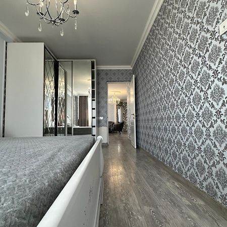 Beautiful Apartment In Yerevan) Luaran gambar